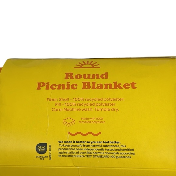 Retro Palm Trees Picnic Blanket - 60" Water-Repellent Sun Scene for 1-2! - Picture 4 of 5